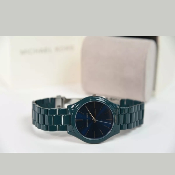 Mk authentic women Bradshaw chronograph blue watch - Picture 6 of 6